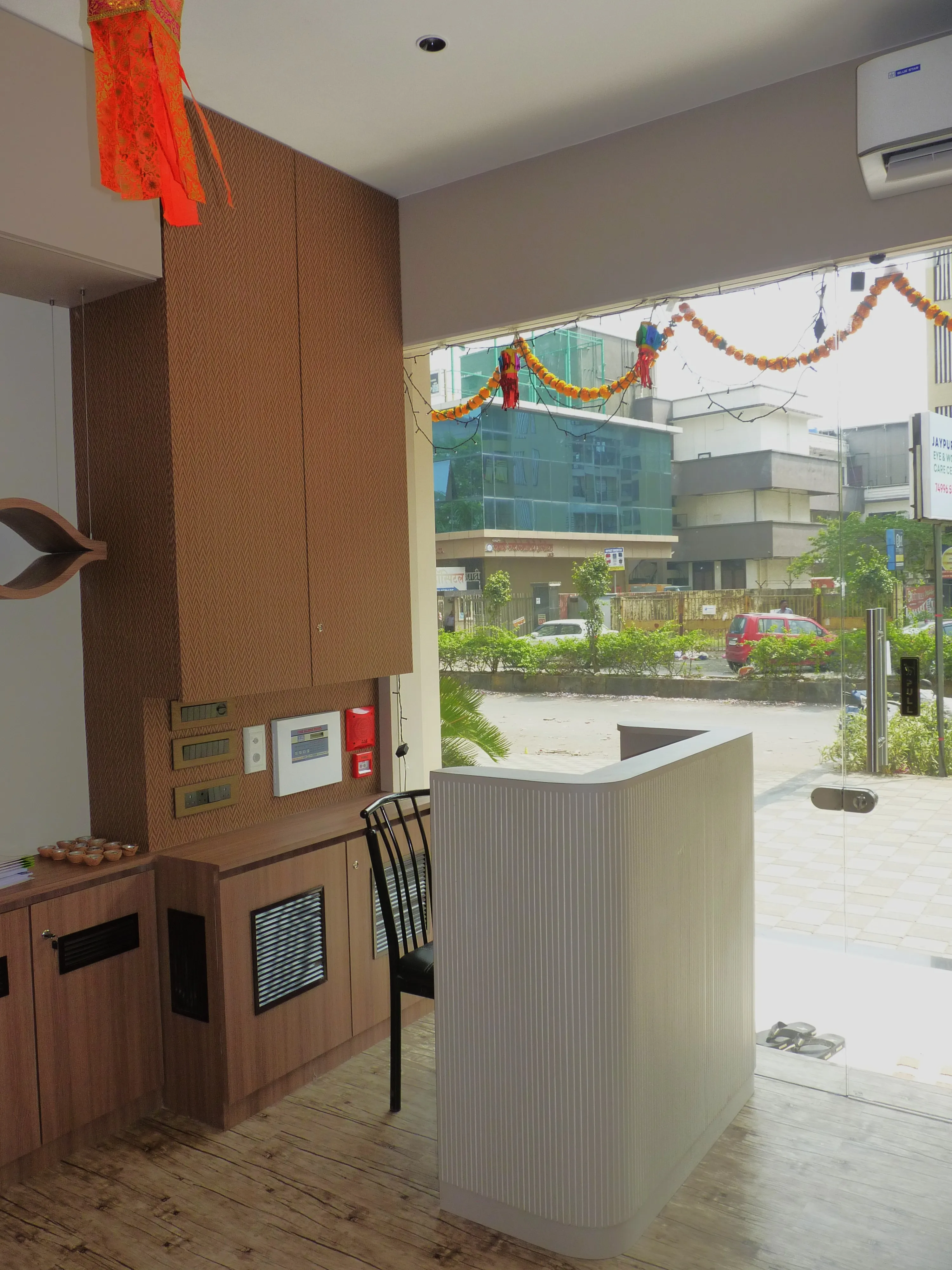 Reception desk at JEWCC Virar West